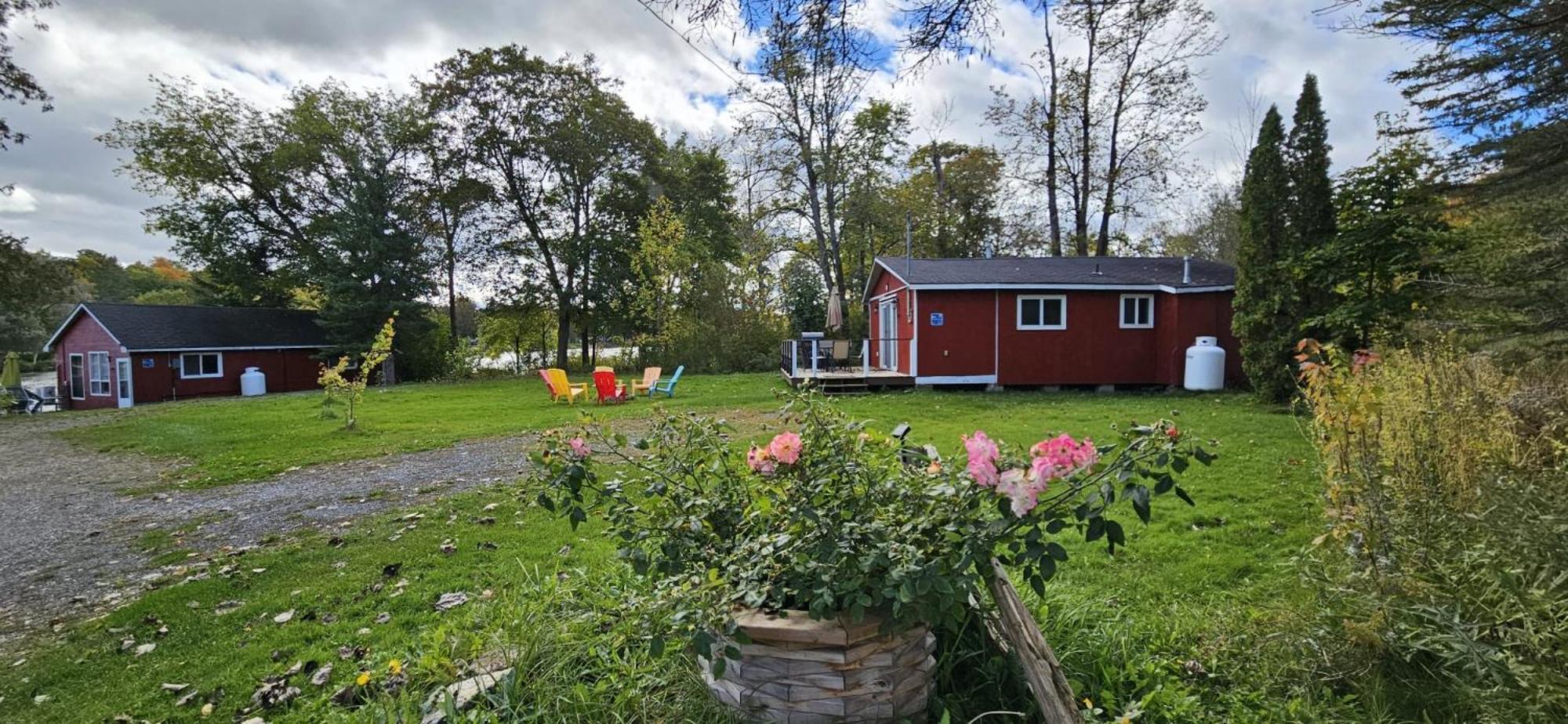 Trent River Cottages Hastings Esterno foto